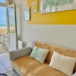La Parenthese Marine, Vue Avec Terrasse *