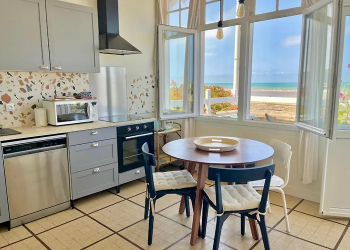 아파트 La Parenthese Marine, Vue Avec Terrasse 아로만체스레방