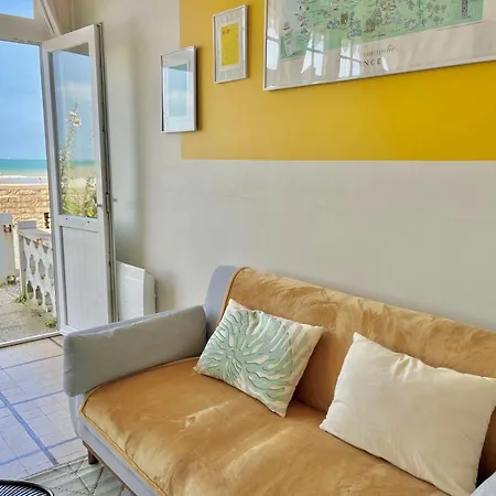 La Parenthese Marine, Vue Avec Terrasse *