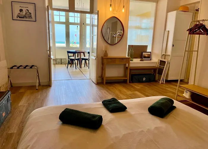 La Parenthese Marine, Vue Avec Terrasse